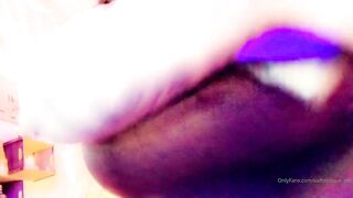 Saffronxxrose (Saffron Rose aka Saff aka SaffronXRose) OnlyFans Leaks saff.if.ya.nasty Boob Magic 512