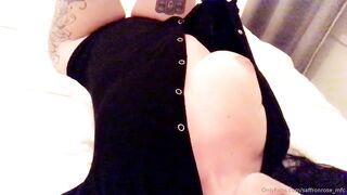 Saffronxxrose (Saffron Rose aka Saff aka SaffronXRose) OnlyFans Leaks saff.if.ya.nasty Boob Magic 59