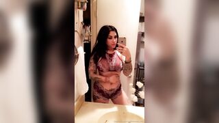 Saffronxxrose (Saffron Rose aka Saff aka SaffronXRose) OnlyFans Leaks saff.if.ya.nasty Boob Magic 105