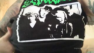 Saffronxxrose (Saffron Rose aka Saff aka SaffronXRose) OnlyFans Leaks saff.if.ya.nasty Boob Magic 496