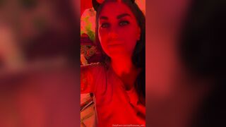 Saffronxxrose (Saffron Rose aka Saff aka SaffronXRose) OnlyFans Leaks saff.if.ya.nasty Boob Magic 48