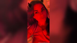 Saffronxxrose (Saffron Rose aka Saff aka SaffronXRose) OnlyFans Leaks saff.if.ya.nasty Boob Magic 48