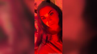 Saffronxxrose (Saffron Rose aka Saff aka SaffronXRose) OnlyFans Leaks saff.if.ya.nasty Boob Magic 48