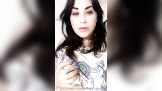 Saffronxxrose (Saffron Rose aka Saff aka SaffronXRose) OnlyFans Leaks saff.if.ya.nasty Boob Magic 52