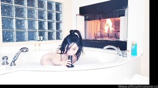 Tinytexie (Tiny Texie aka officialtinytexie) OnlyFans Leaks Sexiest Midget Corpus Christi Porn 18