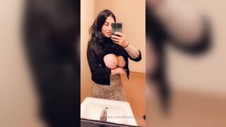 Saffronxxrose (Saffron Rose aka Saff aka SaffronXRose) OnlyFans Leaks saff.if.ya.nasty Boob Magic 566