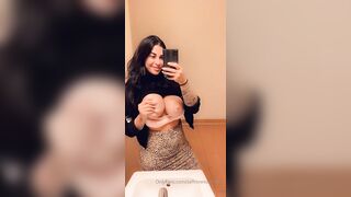 Saffronxxrose (Saffron Rose aka Saff aka SaffronXRose) OnlyFans Leaks saff.if.ya.nasty Boob Magic 566