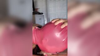 Prettyinpinkxoxofficial (Pretty in Pink) OnlyFans Leaks New Latex Goddess with Deepthroat Talent Porn Video 7