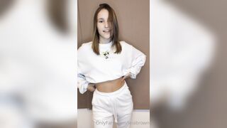 Leiabrown (Leiabrownfree aka lora_richfree aka Lorarich18) OnlyFans Leaks Lora Rich Brunette Sexy Girl Porn Video 25