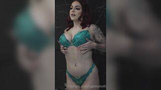 Tigbittyholli2.0 (TigBittyHolli VIP aka TigBittyHolli FREE) OnlyFans Leaks itshollicurtis hollicurtiss Tattoo Girl Porn 426