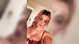 Tigbittyholli2.0 (TigBittyHolli VIP aka TigBittyHolli FREE) OnlyFans Leaks itshollicurtis hollicurtiss Tattoo Girl Porn 3