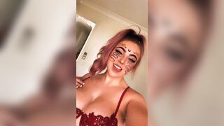 Tigbittyholli2.0 (TigBittyHolli VIP aka TigBittyHolli FREE) OnlyFans Leaks itshollicurtis hollicurtiss Tattoo Girl Porn 3