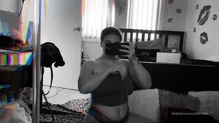 Tigbittyholli2.0 (TigBittyHolli VIP aka TigBittyHolli FREE) OnlyFans Leaks itshollicurtis hollicurtiss Tattoo Girl Porn 8