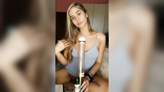 Missrager (Miss Rager aka Kedwarca) OnlyFans Leaks Ur Angelic Stoner Girlfriend Stoner Sweetheart Porn 1