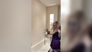 Hina-poe (Hina Poe aka Hinapoe) OnlyFans Leaks Half European Half Asian Petite Kinky Girl Porn Video 2