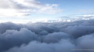 Alanaaraya (Alana Araya aka alanaallovertheplace) OnlyFans Leaks Average Girl Next Door Getting Naughty Porn Video 8