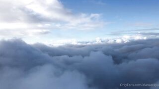 Alanaaraya (Alana Araya aka alanaallovertheplace) OnlyFans Leaks Average Girl Next Door Getting Naughty Porn Video 8