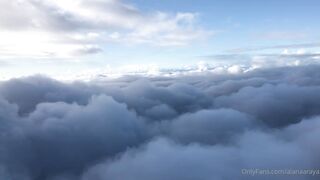 Alanaaraya (Alana Araya aka alanaallovertheplace) OnlyFans Leaks Average Girl Next Door Getting Naughty Porn Video 8