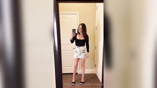 Alanaaraya (Alana Araya aka alanaallovertheplace) OnlyFans Leaks Average Girl Next Door Getting Naughty Porn Video 43