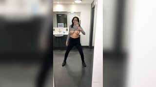 Heyitsapril (April O Neil aka heyitsapriloneil) OnlyFans Leaks iloveapriloneil Busty Slut Porn Video 64