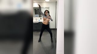 Heyitsapril (April O Neil aka heyitsapriloneil) OnlyFans Leaks iloveapriloneil Busty Slut Porn Video 64