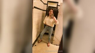 Heyitsapril (April O Neil aka heyitsapriloneil) OnlyFans Leaks iloveapriloneil Busty Slut Porn Video 12