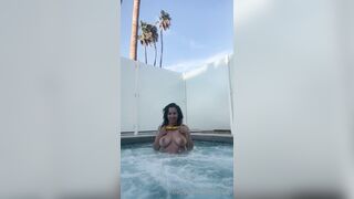 Heyitsapril (April O Neil aka heyitsapriloneil) OnlyFans Leaks iloveapriloneil Puffy Whore Porn Video70