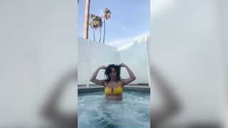 Heyitsapril (April O Neil aka heyitsapriloneil) OnlyFans Leaks iloveapriloneil Puffy Whore Porn Video70