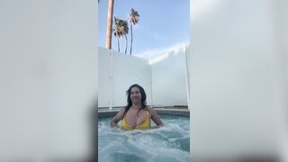 Heyitsapril (April O Neil aka heyitsapriloneil) OnlyFans Leaks iloveapriloneil Puffy Whore Porn Video70