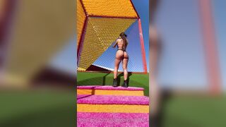 Lucelu (mynamesluce aka doingthemostluce aka tslucesworld) OnlyFans Leaks Electric Chick Porn Video 112