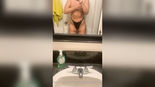 Lucelu (mynamesluce aka doingthemostluce aka tslucesworld) OnlyFans Leaks Electric Chick Porn Video 81